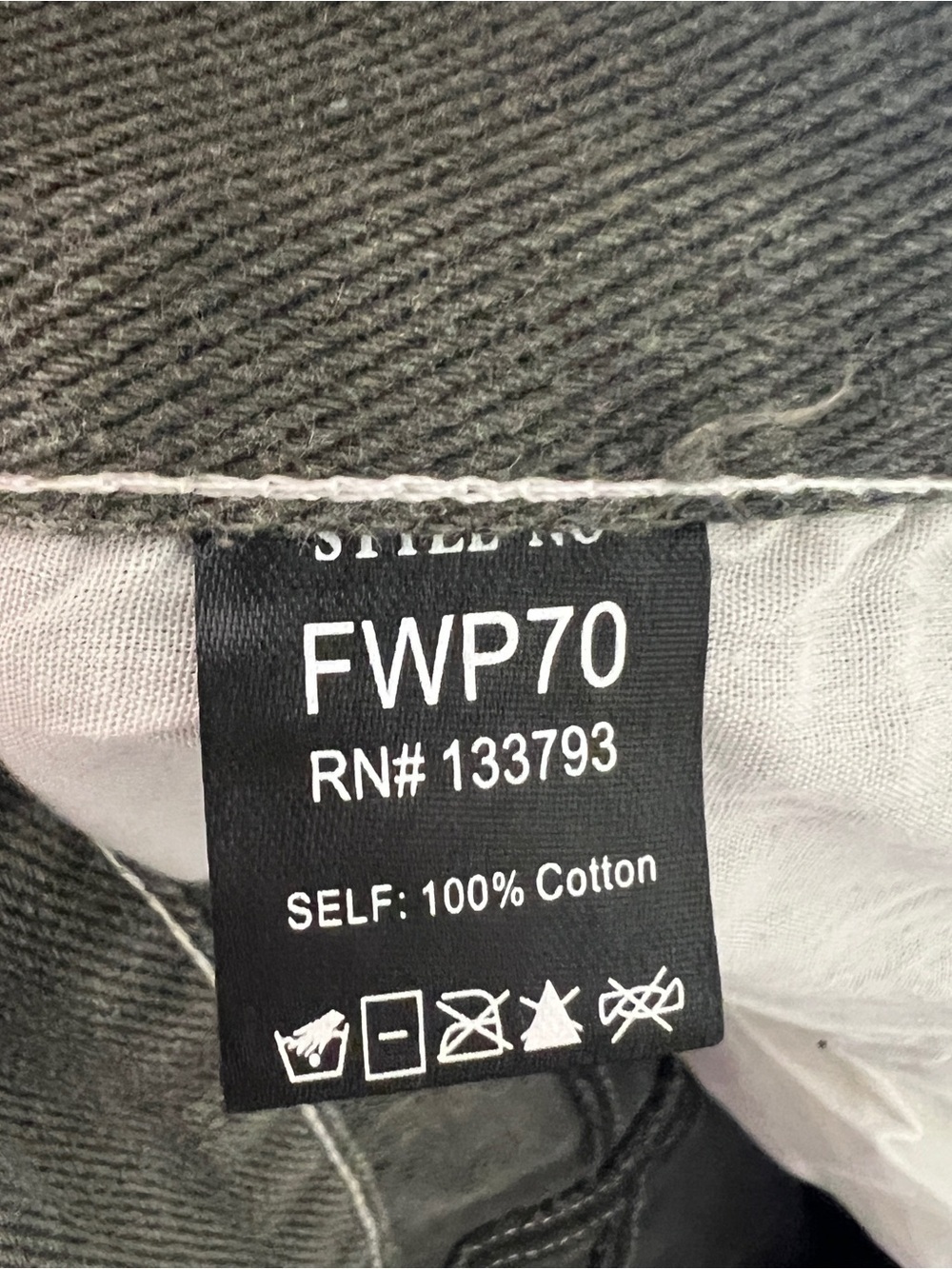 POL Pearl Embellished Wide Leg Jeans Gray Denim Size S NWOT 28 - Picture 9 of 9